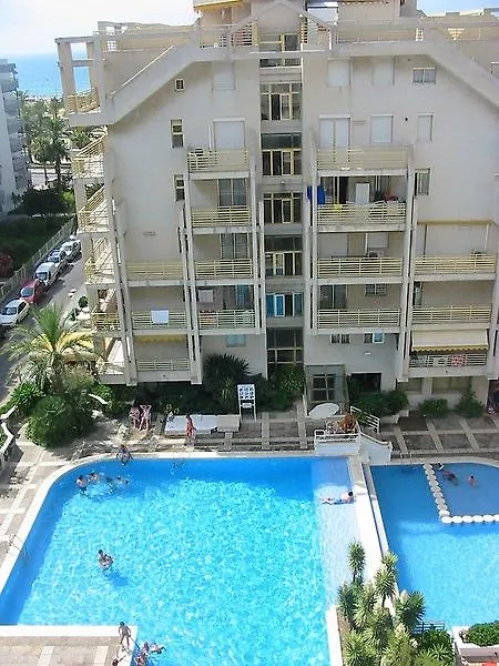 Ona Suites Салоу Испания